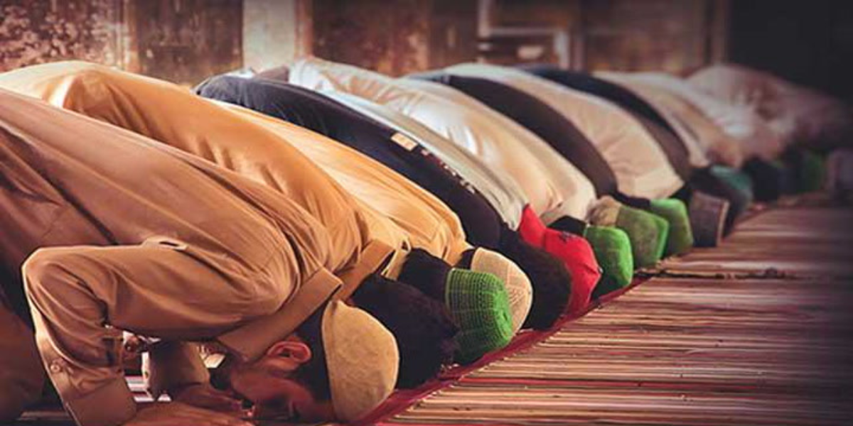 A starry sky with a question mark made of constellations